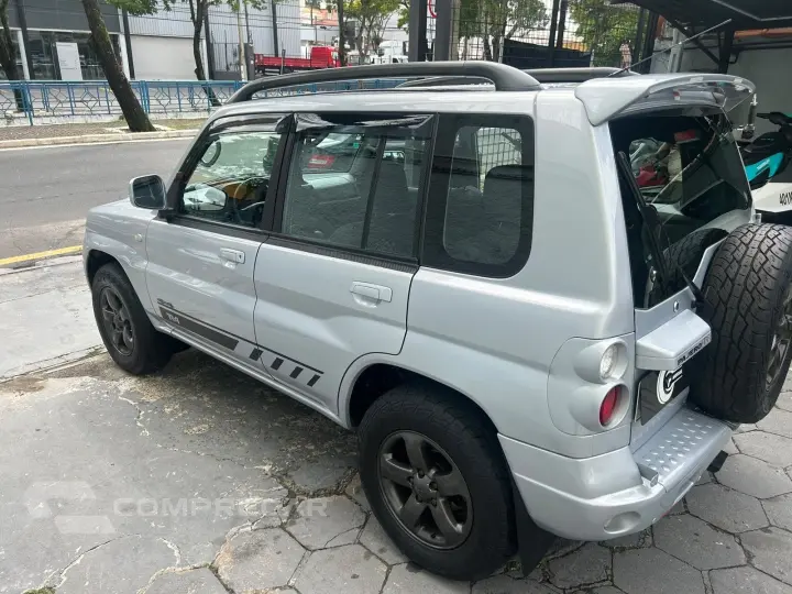 PAJERO TR4 2.0 4X4 16V 140CV FLEX 4P AUTOMÁTICO