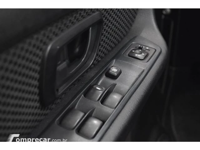 PAJERO TR4 - 2.0 4X4 16V 140CV 4P AUTOMÁTICO
