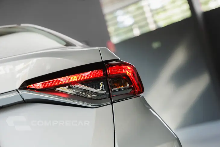 COROLLA 2.0 Vvt-ie XEI Direct Shift