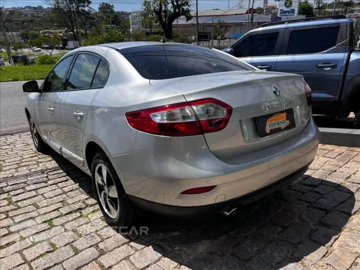FLUENCE 2.0 Dynamique 16V