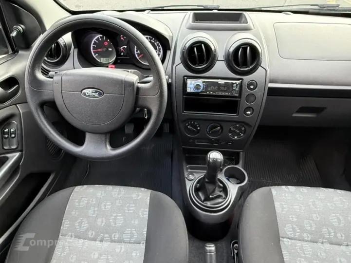 FIESTA 1.0 MPI Class Hatch 8V