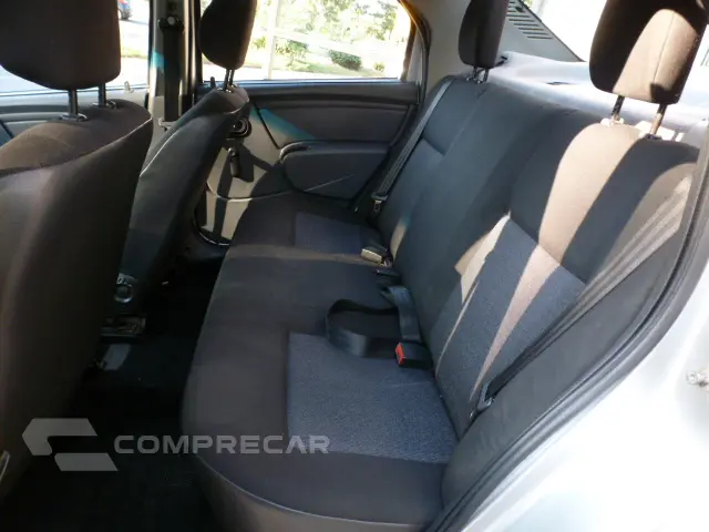 LOGAN 1.0 Authentique 16V