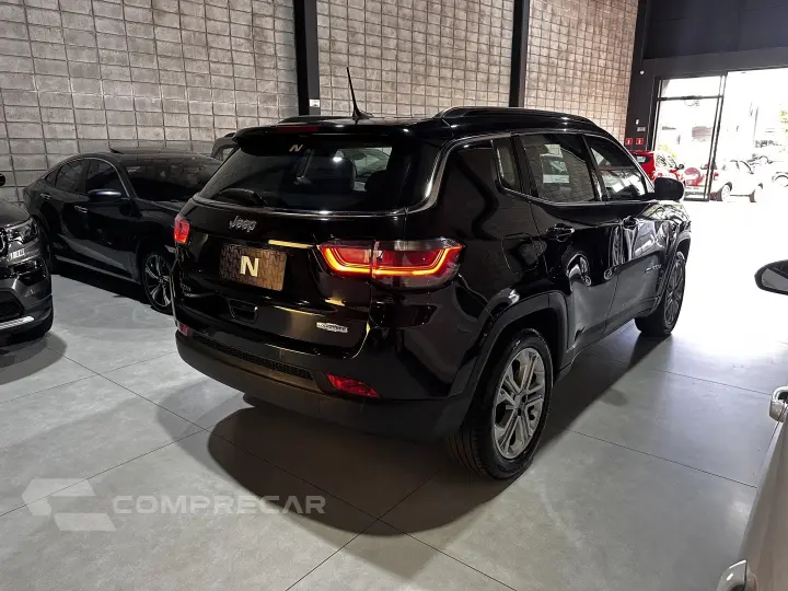 COMPASS 1.3 T270 TURBO FLEX LONGITUDE AT6