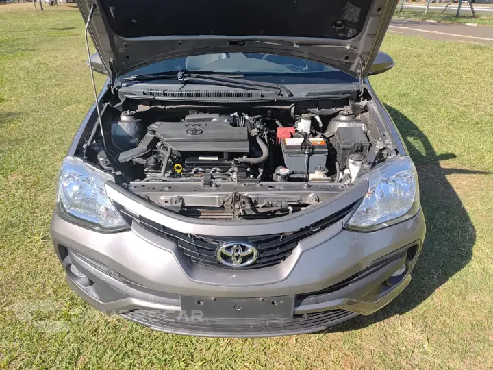 ETIOS 1.5 XLS Sedan 16V