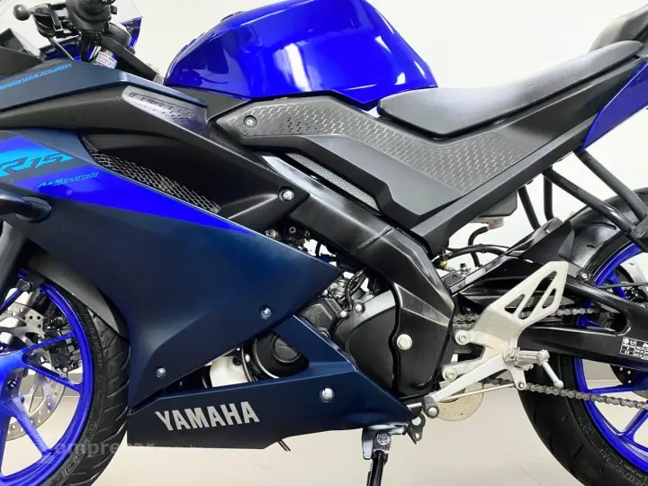 YAMAHA YZF R15 ABS