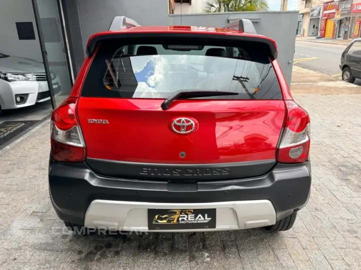 ETIOS CROSS 1.5 16V