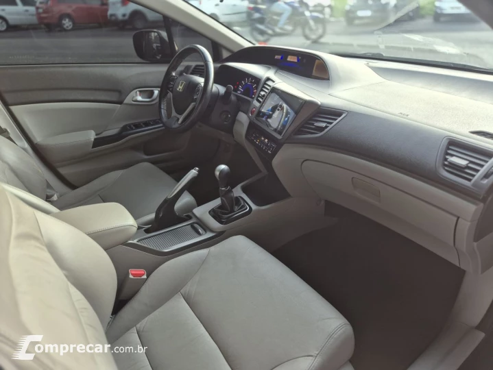 Civic Sed. LXL/LXL SE 1.8 Flex 16V Mec.