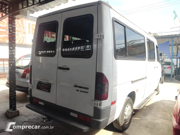 SPRINTER 2.2 311 CDI Furgão Street 7.5 16V Bi-turbo