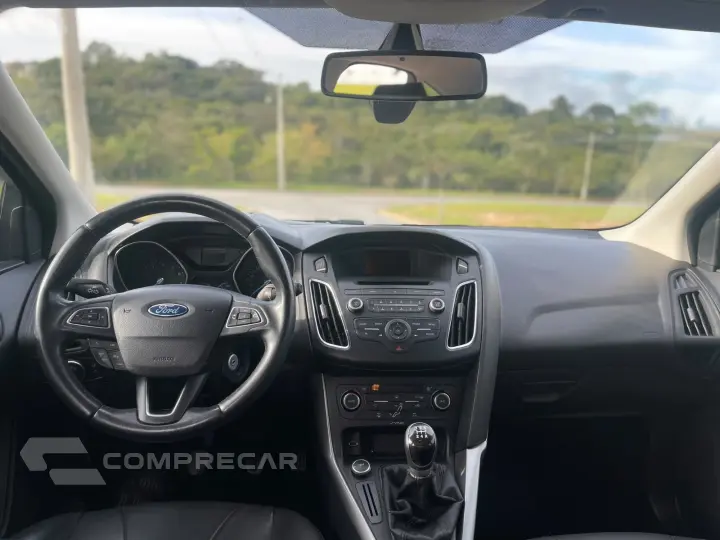 FOCUS 1.6 SE Plus 16V