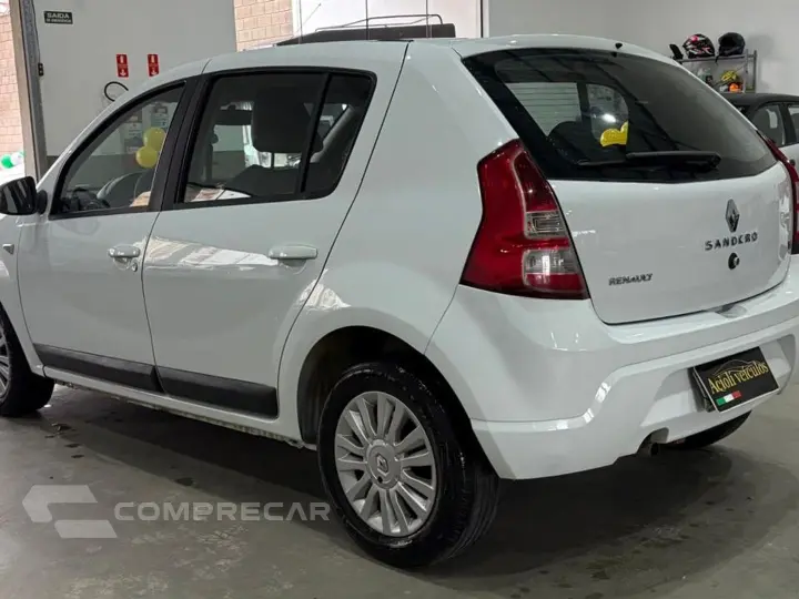 Sandero 1.6 PRIVILÉGE 16V FLEX 4P MANUAL