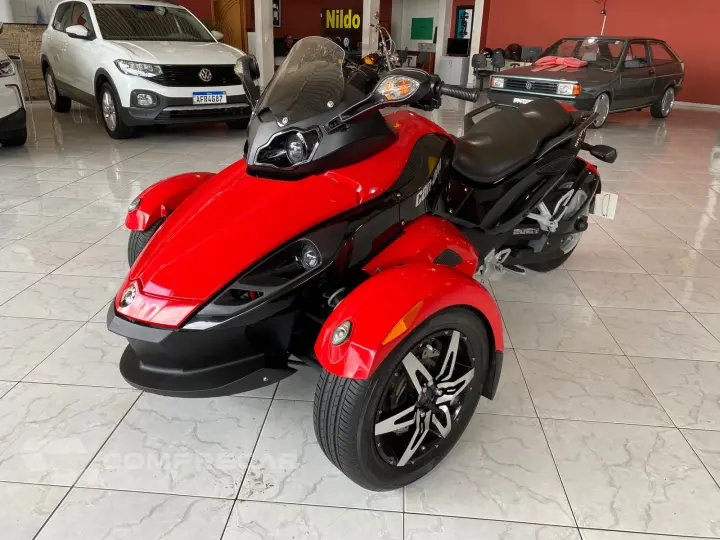 Triciclo Spyder 990 RS