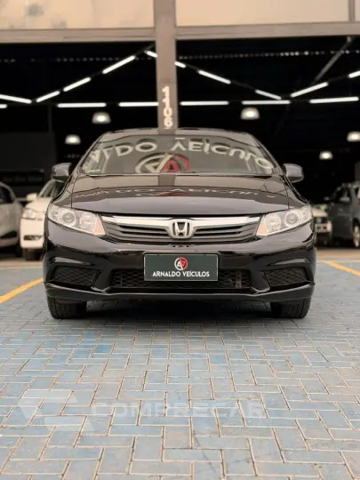 Civic Sedan LXS 1.8/1.8 Flex 16V Aut. 4p