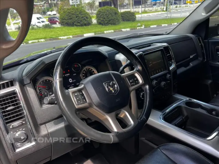 2500 6.7 Laramie 4X4 CD I6 Turbo