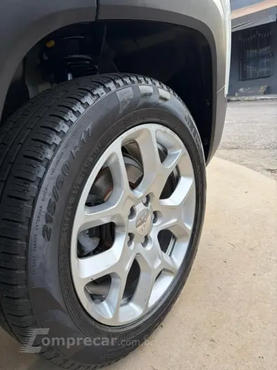 Renegade Sport 1.8 4x2 Flex 16V Aut.