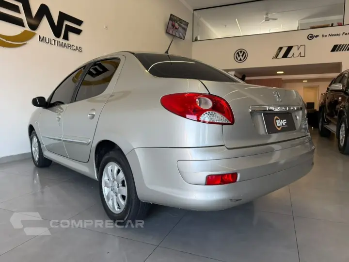 PEUGEOT 207 Sed. Passion XR Sport 1.4 Flex 8V 4p