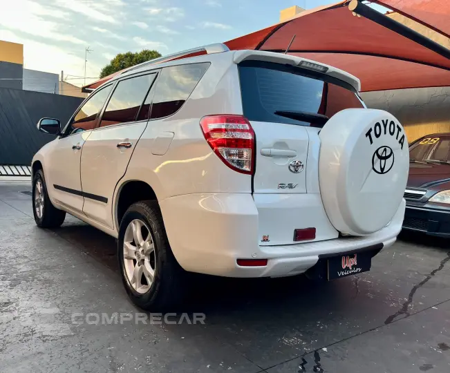 RAV4 2.4 4X2 16V