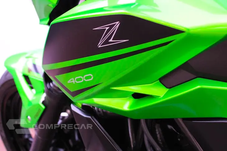 KAWASAKI Z400