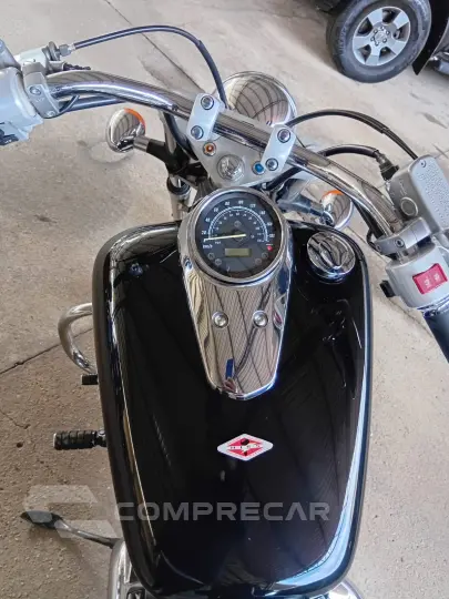 Honda shadow 750