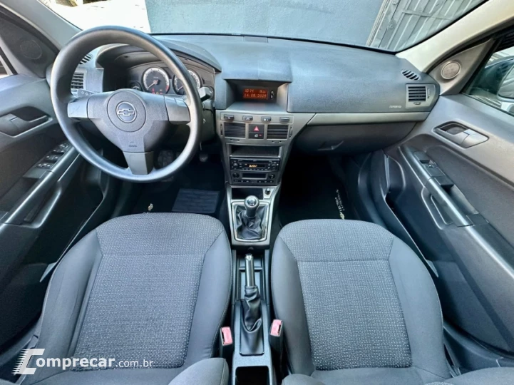 VECTRA 2.0 MPFI Expression 8V 140cv