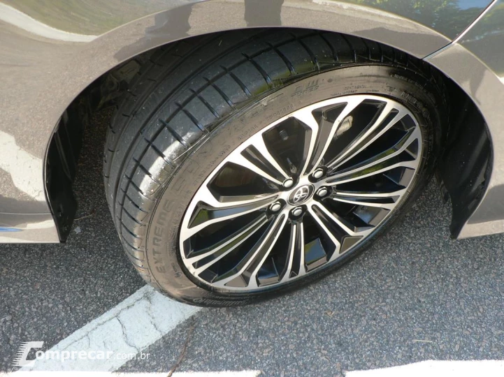 COROLLA 1.8 VVT-I Hybrid Altis Premium