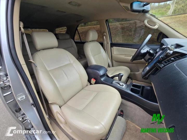 HILUX SW4 2.7 SR 4X2 16V