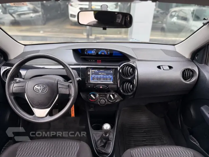 ETIOS X Sedan 1.5 Flex 16V 4p Mec.