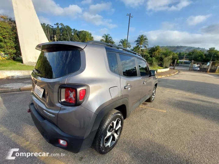 RENEGADE 2.0 16V Turbo Trailhawk 4X4