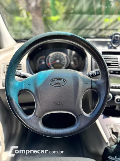 TUCSON 2.0 GL 2WD 16V