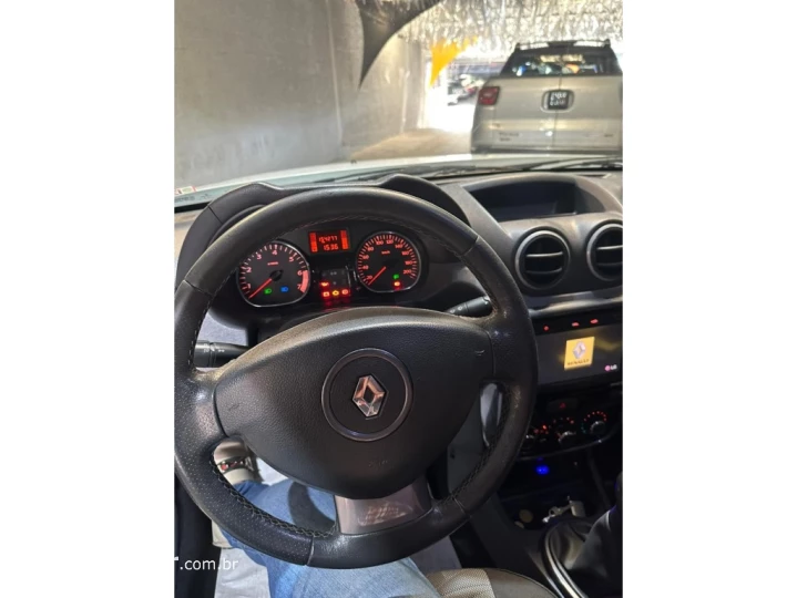 DUSTER 1.6 TECH ROAD 4X2 16V FLEX 4P MANUAL