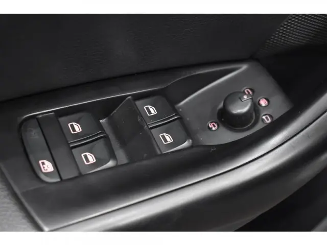 Q3 - 2.0 TFSI AMBITION QUATTRO 4P S TRONIC