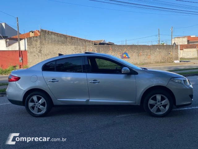 FLUENCE - 2.0 DYNAMIQUE 16V 4P AUTOMÁTICO