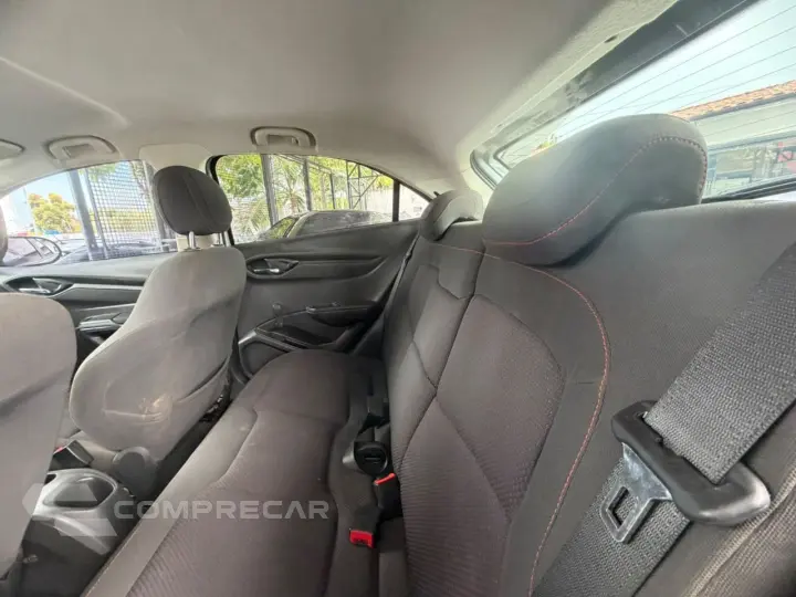 Onix Hatch 1.4 4P FLEX LT