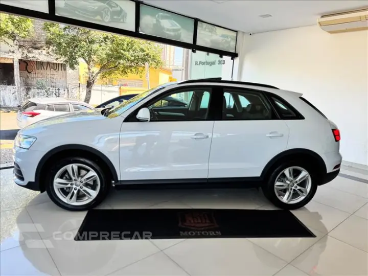 Q3 1.4 TFSI Ambiente Plus S Tronic