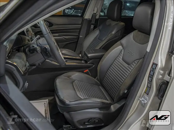 COMMANDER 1.3 T270 Turbo Overland