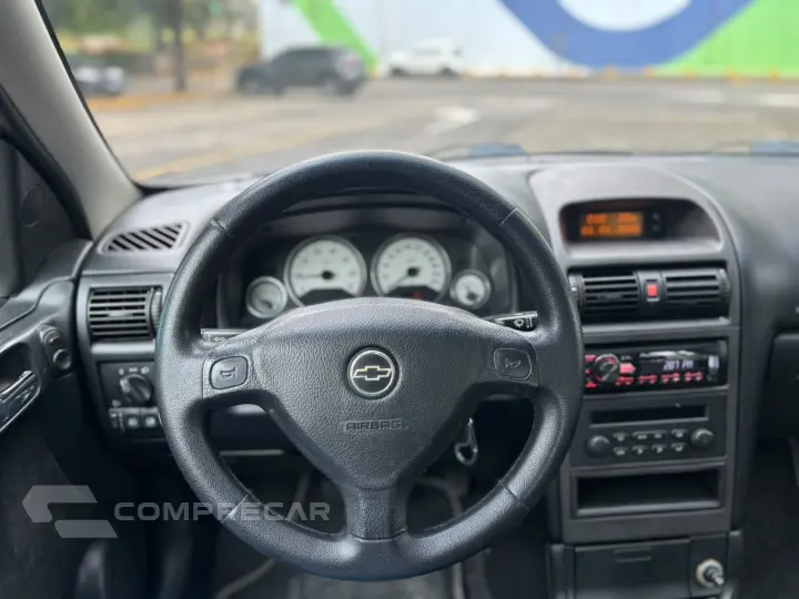 ASTRA 2.0 MPFI Advantage 8V