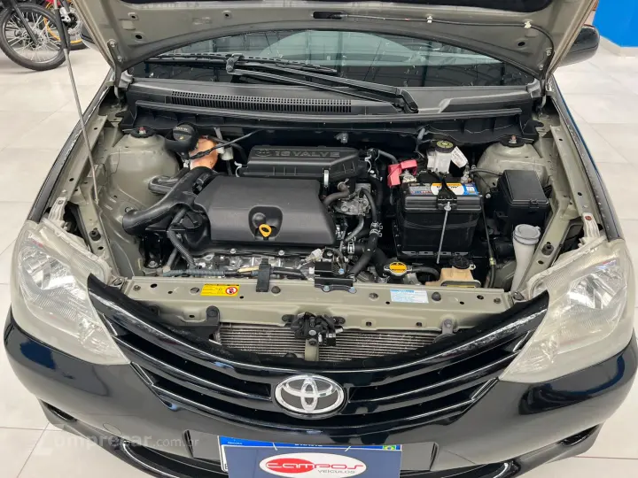 ETIOS 1.5 XS Sedan 16V