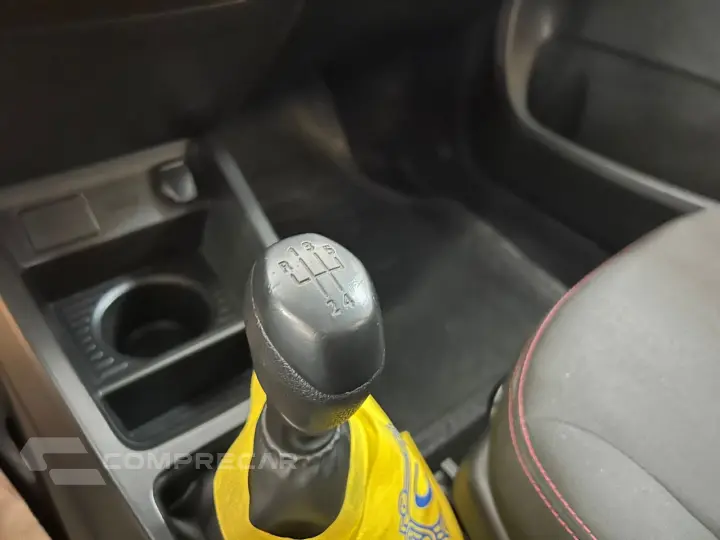 Kwid KWID Zen 1.0 Flex 12V 5p Mec.