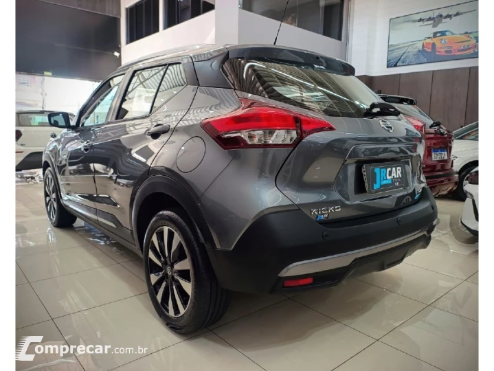 KICKS 1.6 16V FLEX SV 4P XTRONIC