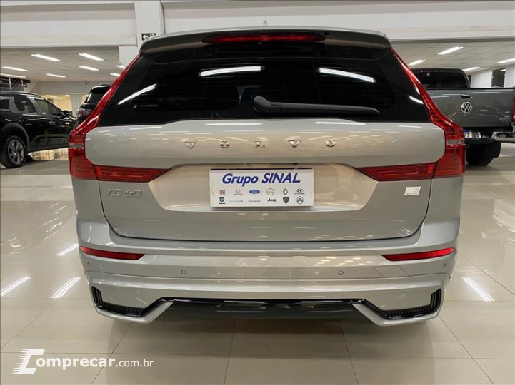 XC60 2.0 T8 Recharge Ultimate Dark AWD Geartronic