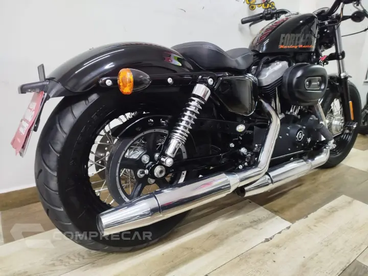 XL 1200 X