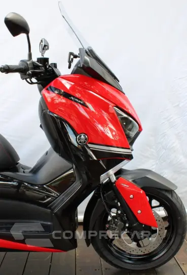YAMAHA XMAX ABS