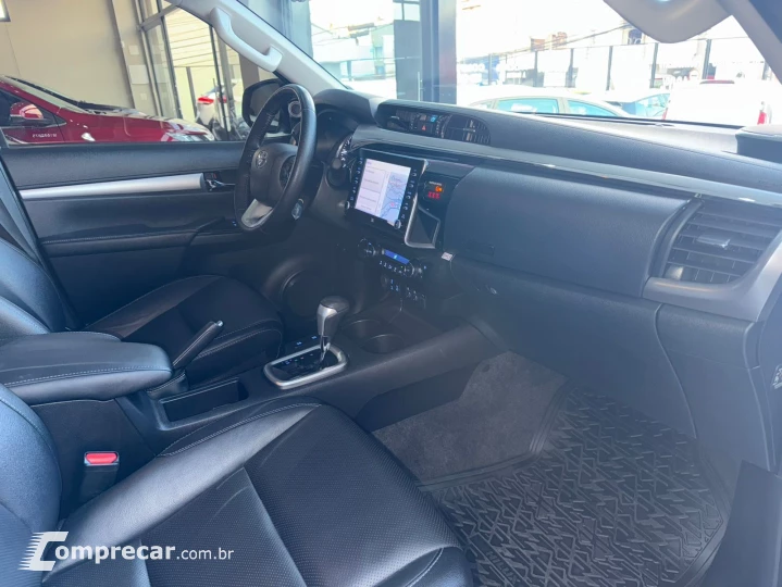 Hilux CD SRX 2.8