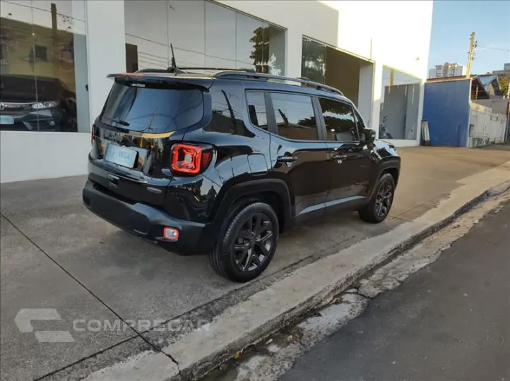 RENEGADE 1.8 16V Longitude