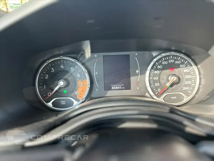 RENEGADE 1.8 16V FLEX LONGITUDE 4P AUTOMÁTICO