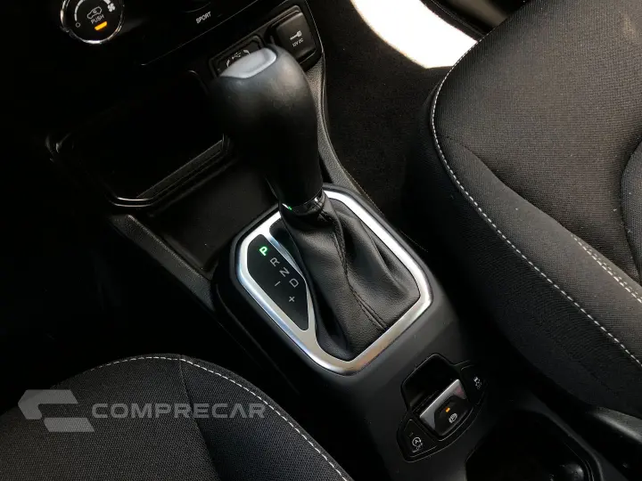 Renegade 1.3 T270 Turbo Flex Sport At6