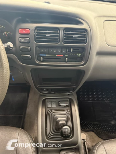 TRACKER 2.0 4X4 16V