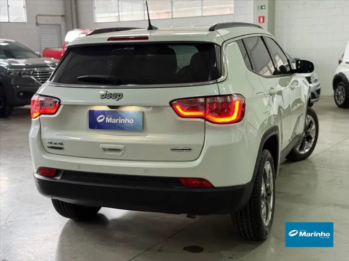 COMPASS 2.0 16V DIESEL LONGITUDE 4X4 AUTOMÁTICO