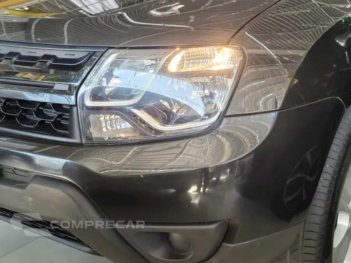 DUSTER Expression 1.6 Flex 16V Aut.