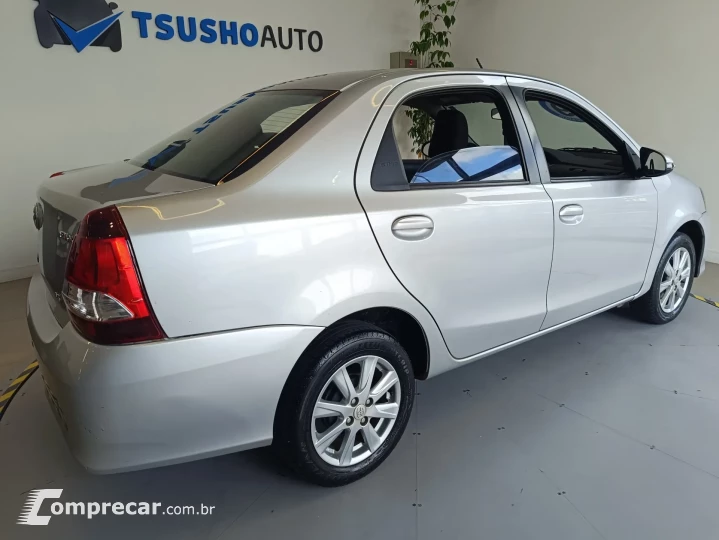 ETIOS 1.5 X PLUS SEDAN 16V MANUAL