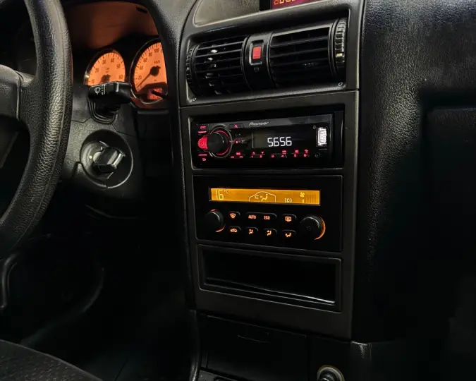 Astra Advantage 2.0 MPFI 8V FlexPower 5p